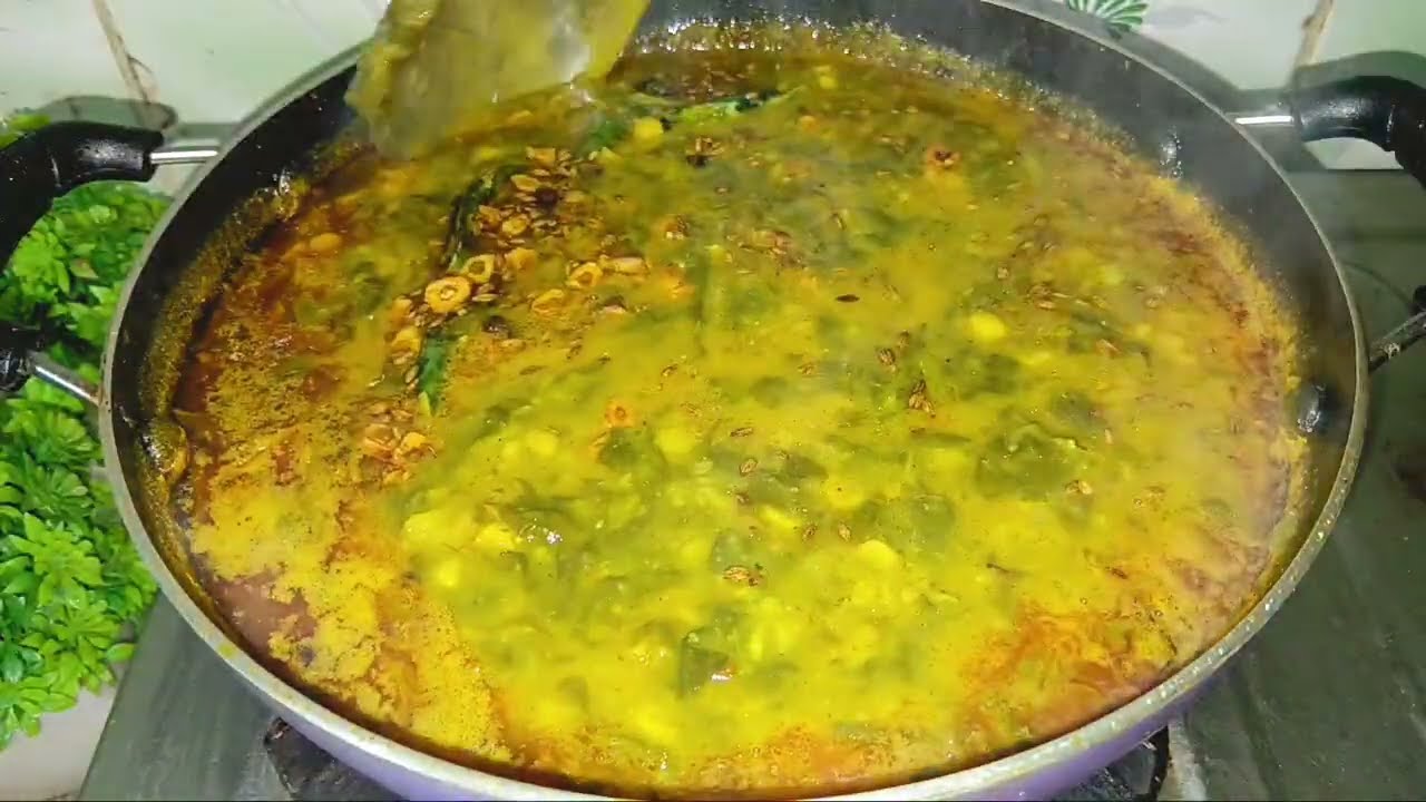 ढाबे जैसी लहसुनी दाल पालक तड़का |palak  dal recipe |dal tadka recipe |