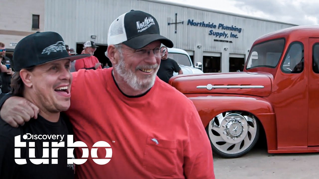 Isso é um caminhão de leite? O Ford F-4 1952 ficou fantástico | Texas Metal | Discovery Turbo Brasil