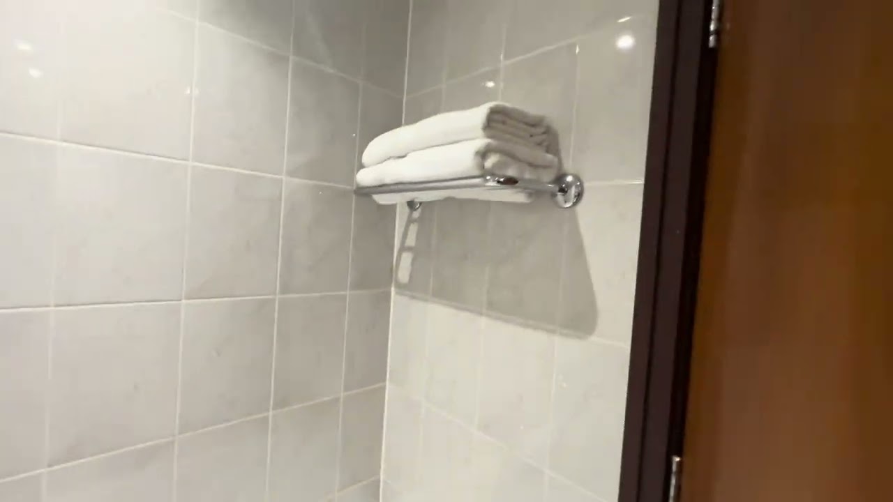 Crowne Plaza Hotel at the NEC in Birmingham: The first look 