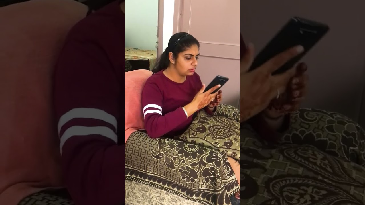 किस्से पूछ के फोन कट किया