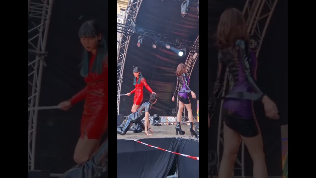 Amsterdam. Pride 2024. BDSM Show ЛГБТ парад в Амстердам и шоу БДСМ 