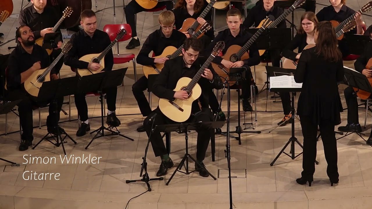Johann Sigismund Weiss: Konzert für Gitarre und Zupforchester d-moll