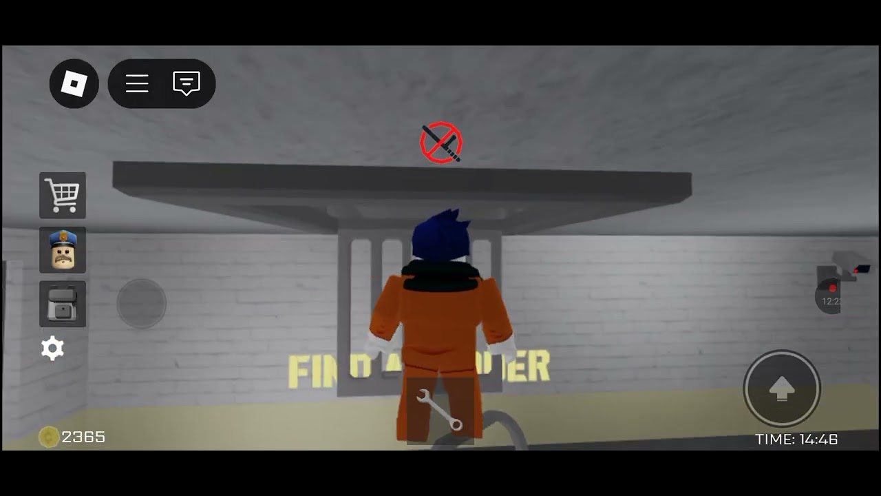 I play berrys prison.