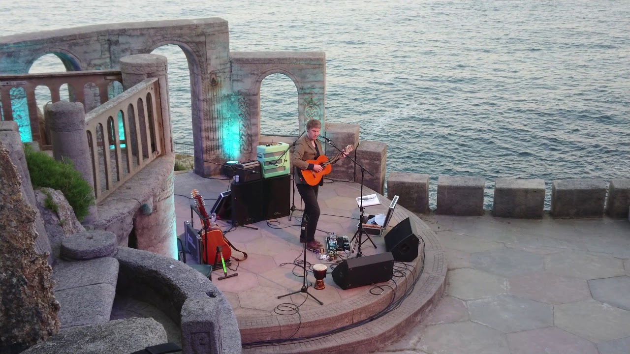 Mona - Scott Matthews (Minack Theatre)