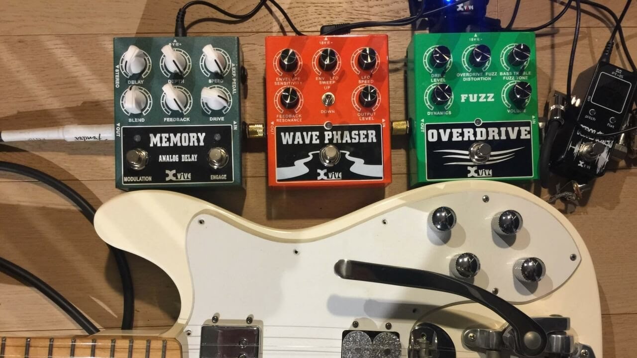 Guitar Fuzz Overdrive Phaser & Delay Pedals Demo Xvive W1 W2 W3
