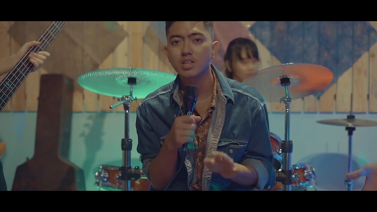 Htoo Myat Zaw x Pone Yape - ကန့်သတ်နယ်မြေ (Music Video)