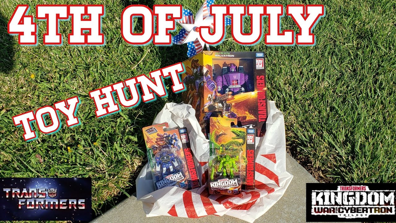 4th of July TRANSFORMERS TOY HUNT at Target/ Leader Class Galvatron & Core Soundwave Finds!