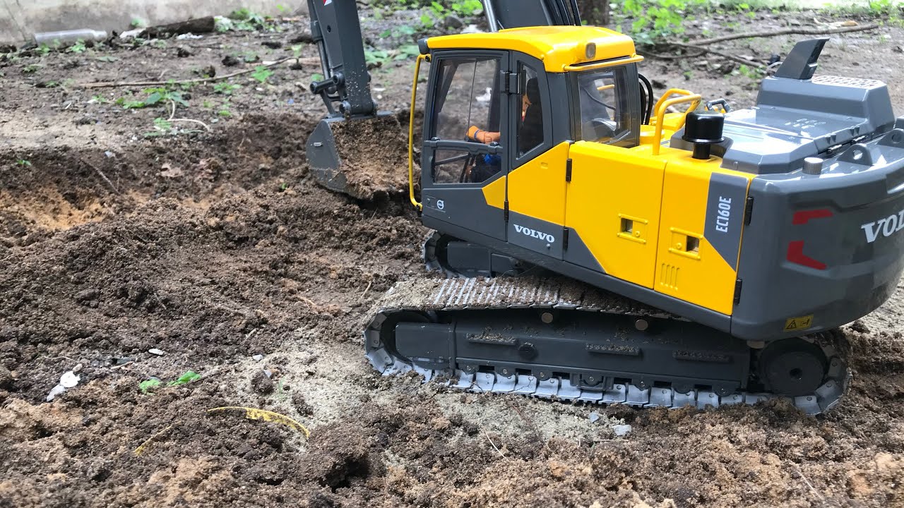 Volvo EC160E 
