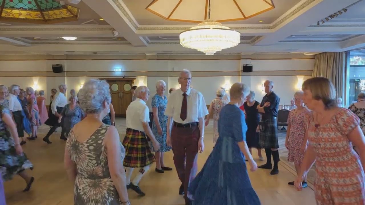 Rest and be Thankful Scottish Country Dance