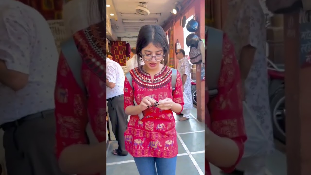 Ziddi Sehzadi👑🎵Music Addict🎶👻Crazy Minded🙊📸Photography❤️👉I Don’t Respect