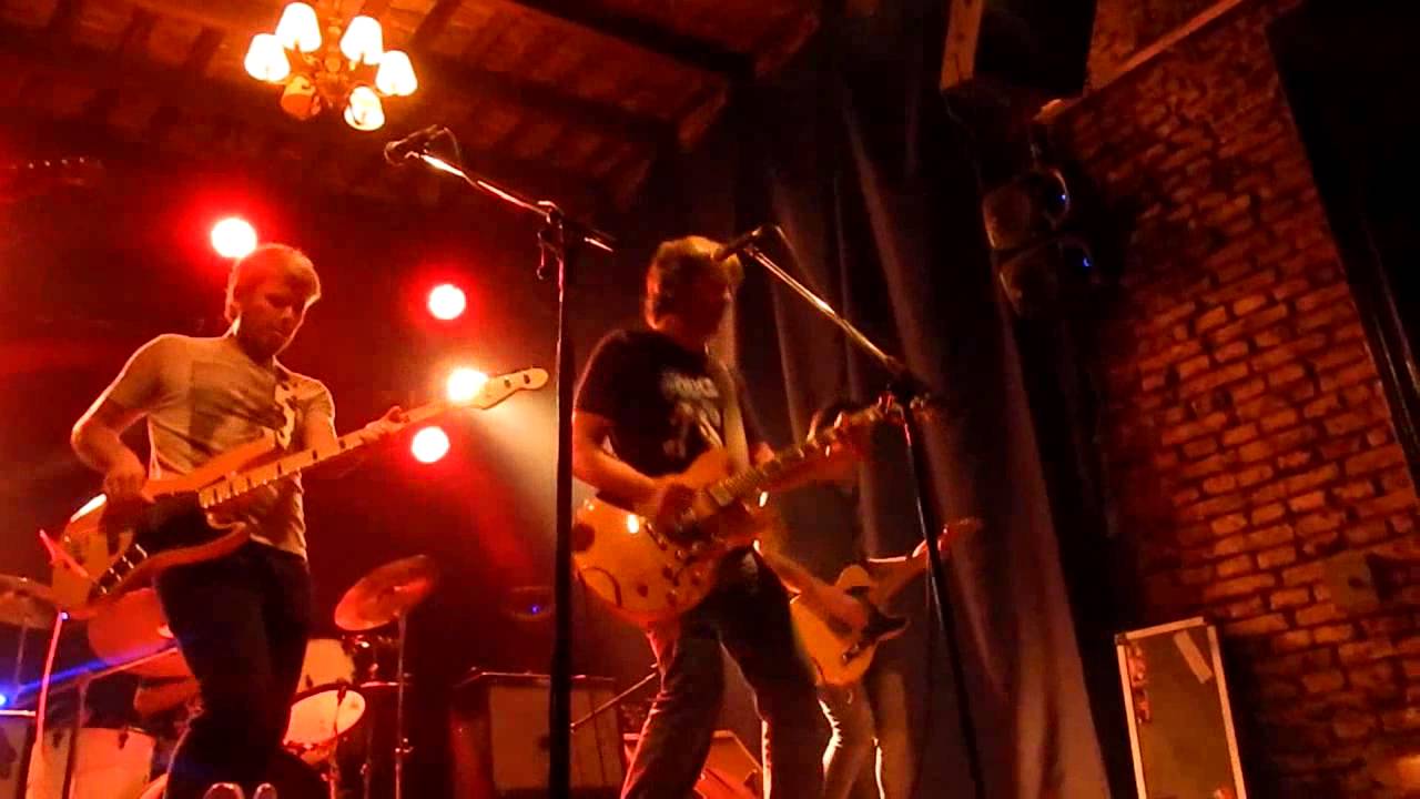 69 DEMONIOS - Little T & A (Rolling Stones Cover)