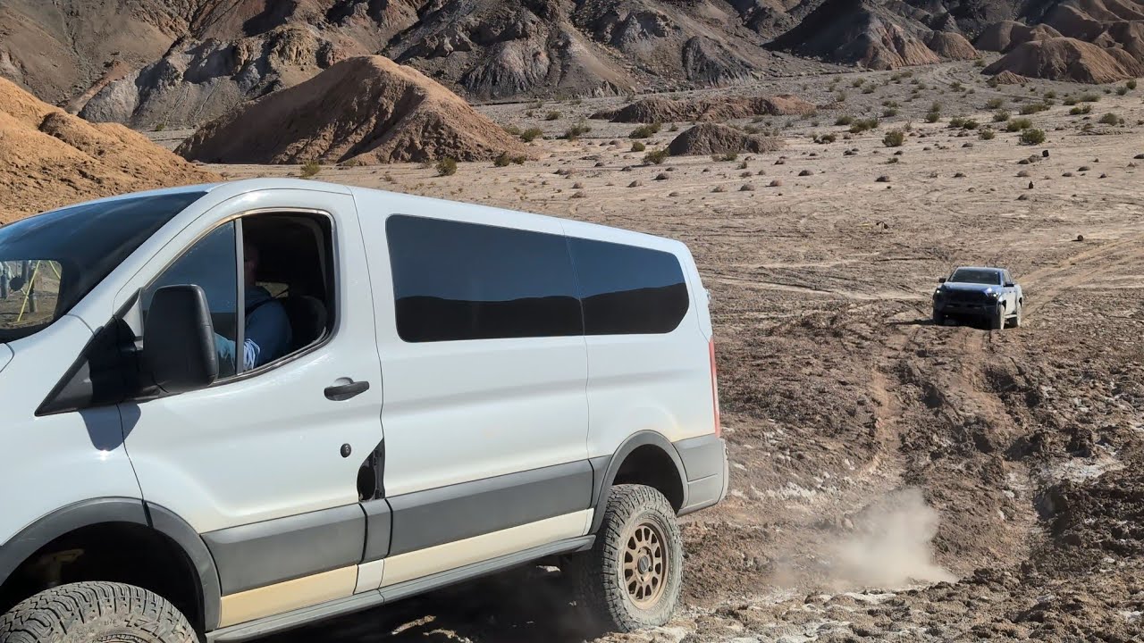 Ford Transit Off Road: New Deal Mine