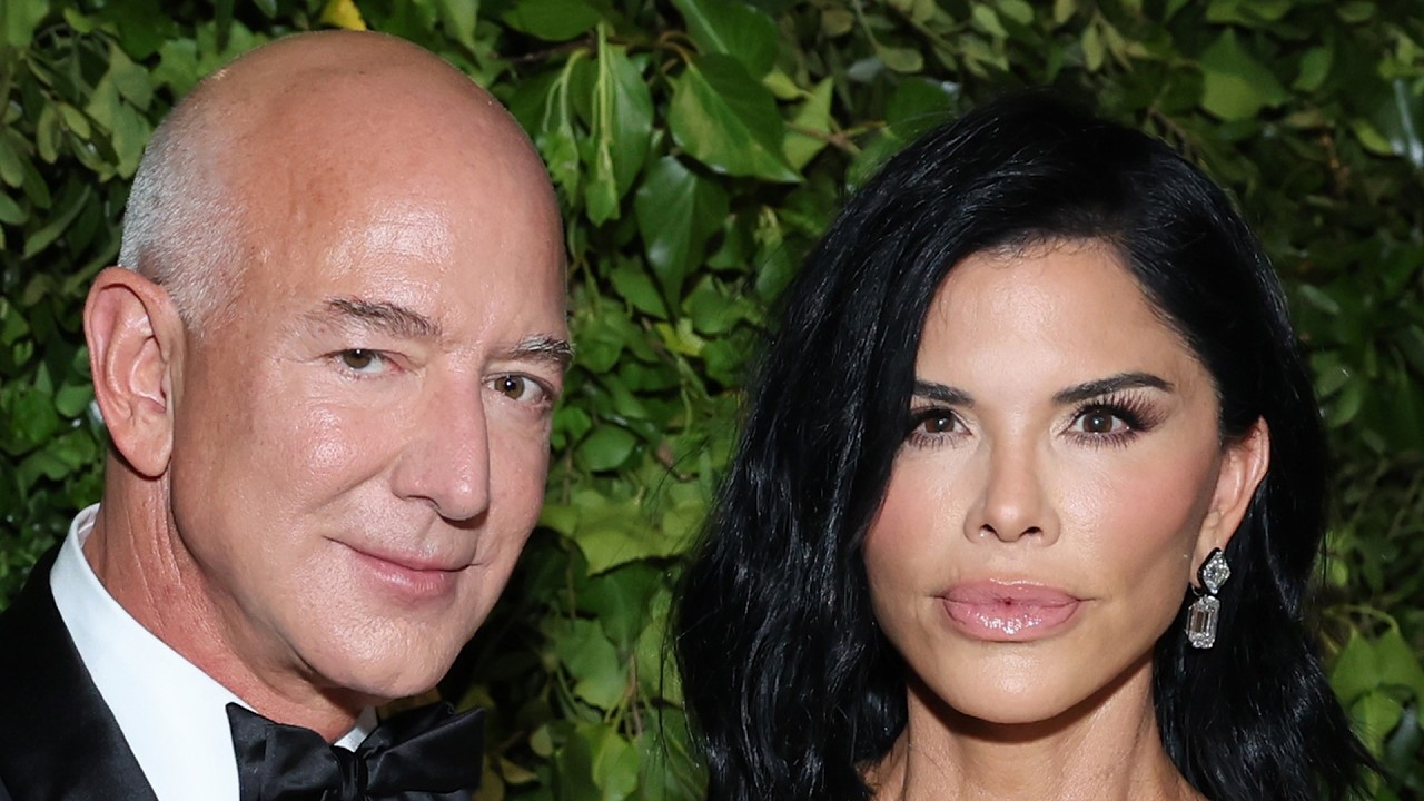 Signs Point To Trouble In Paradise For Sanchez & Bezos