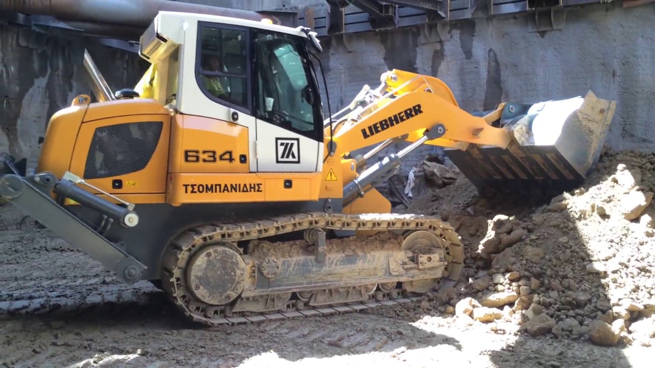 Liebherr 634 Loader