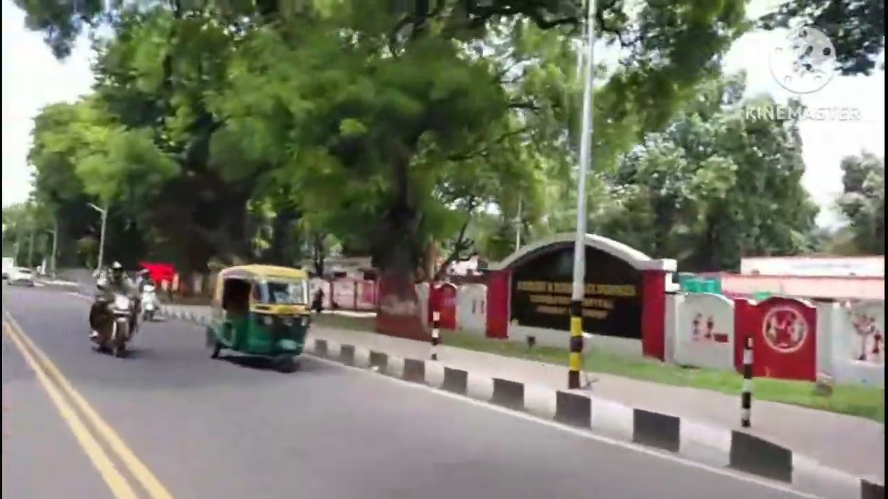 Lucknow Cant Road..