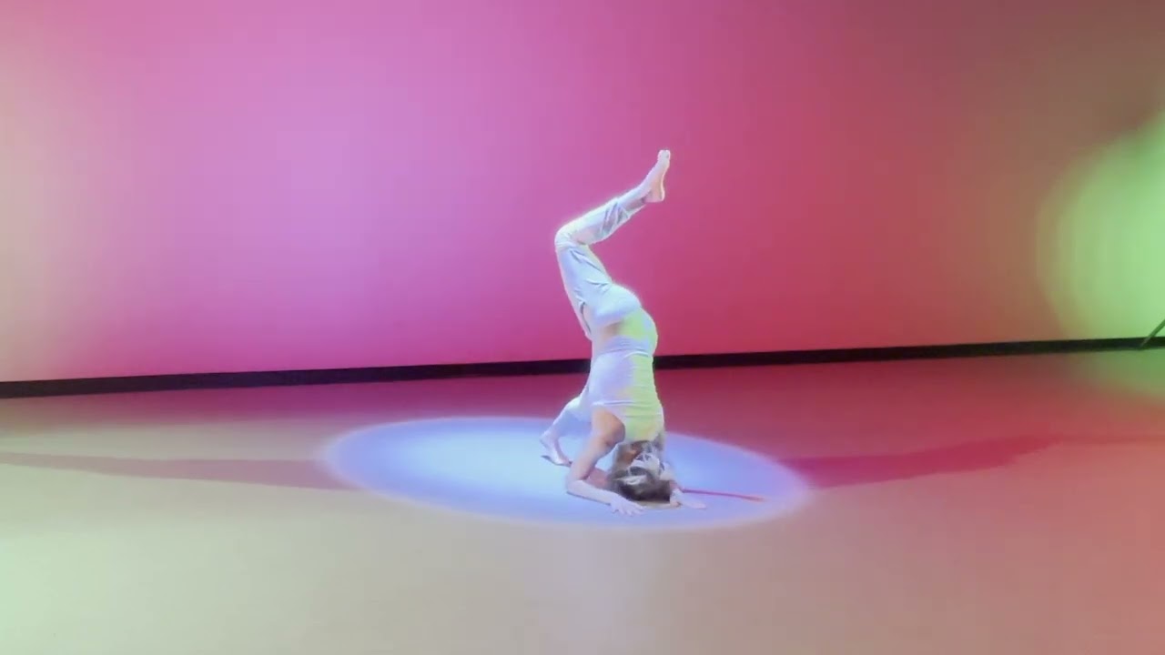 Contemporary Ballet Dance - Colorful