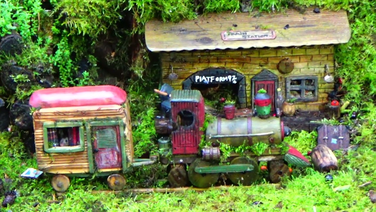 The mouse village .