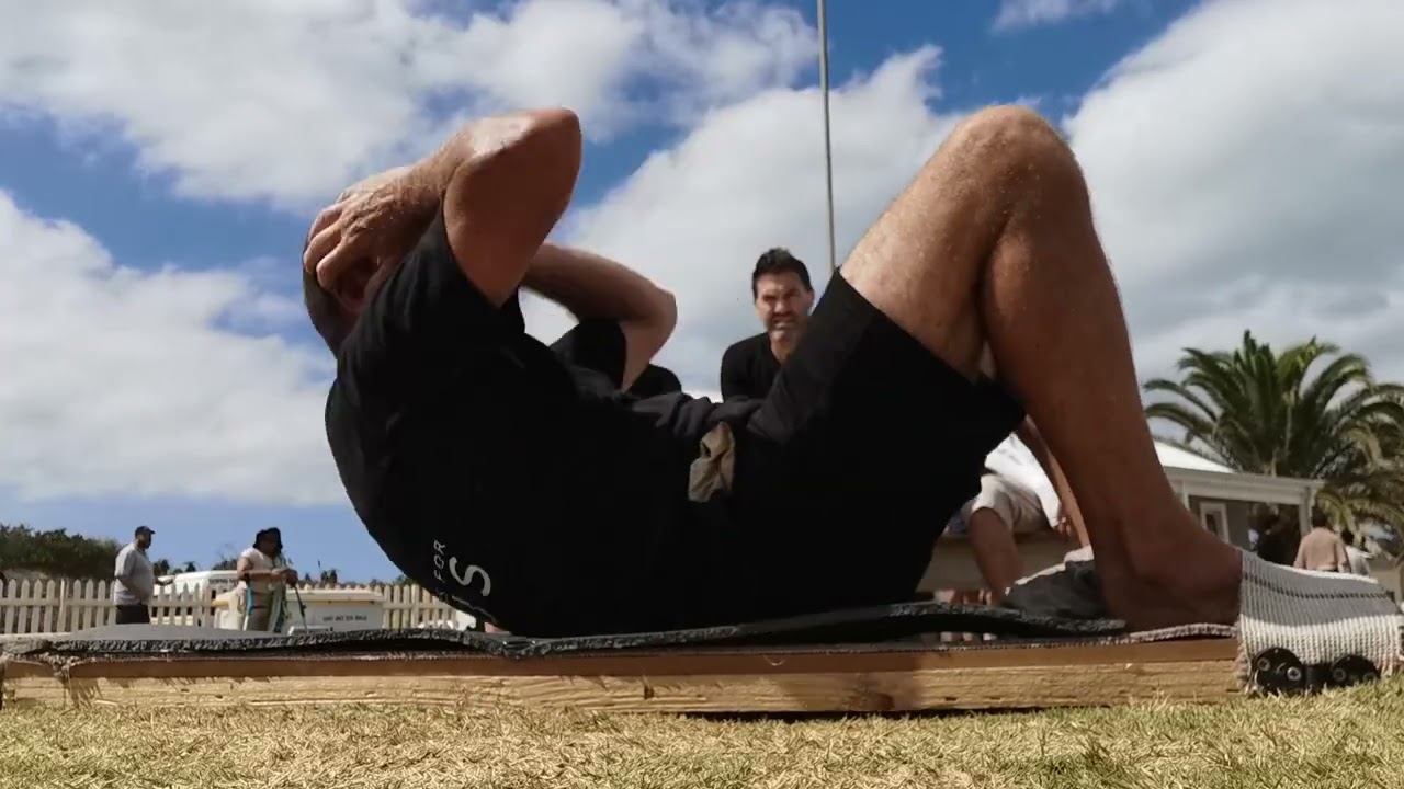 NEW WORLD RECORD: 205 Sit-Ups in 3 Minutes | Aston Bay, South Africa