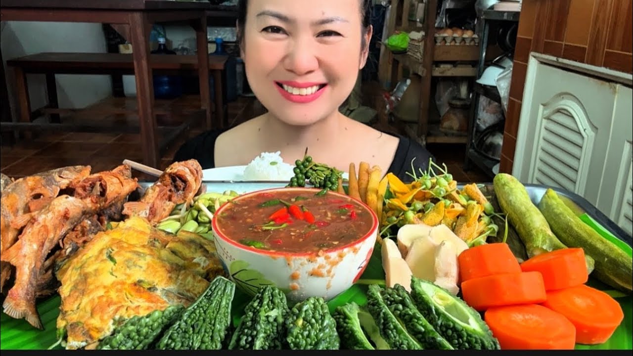 Thaifood ASMR น้ำพริกกะปิ เครื่องเคียงแน่น ผักจัดเต็ม Shrimp paste chili paste MUKBANG show 