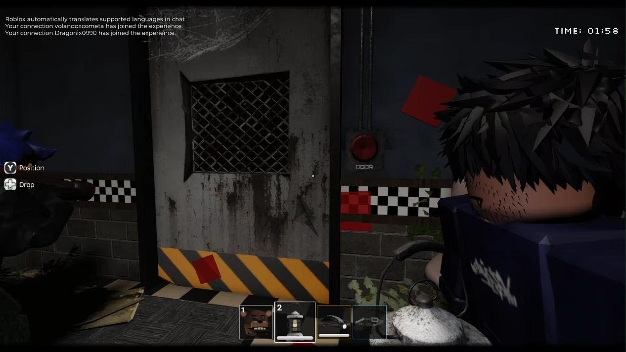 y jugando Five Nights at Freddy's Con mis amigos.