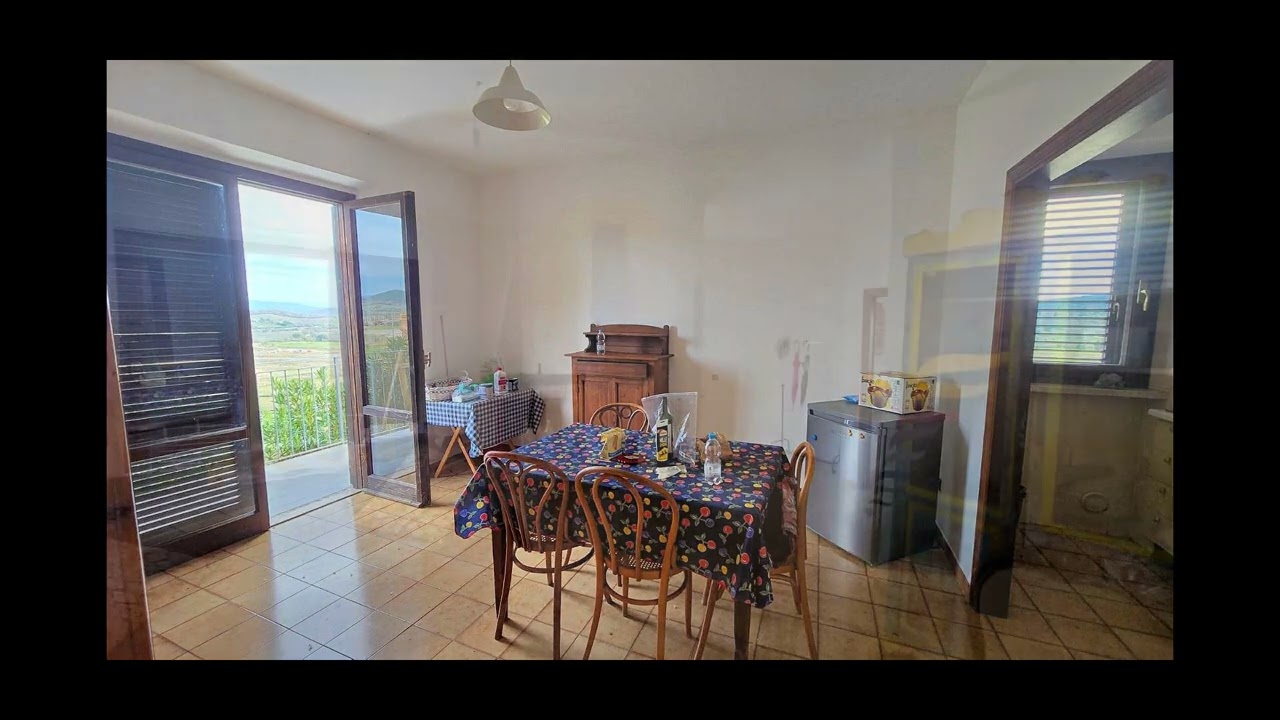 Villetta unifamiliare con ampio giardino e vista panoramica in Vendita a Gavorrano (GR)