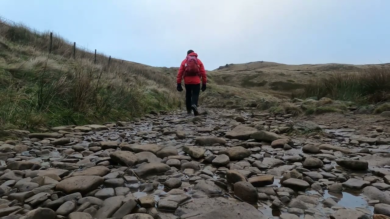 Peak District National Park Edale to Kinder Downfall Circuit.
