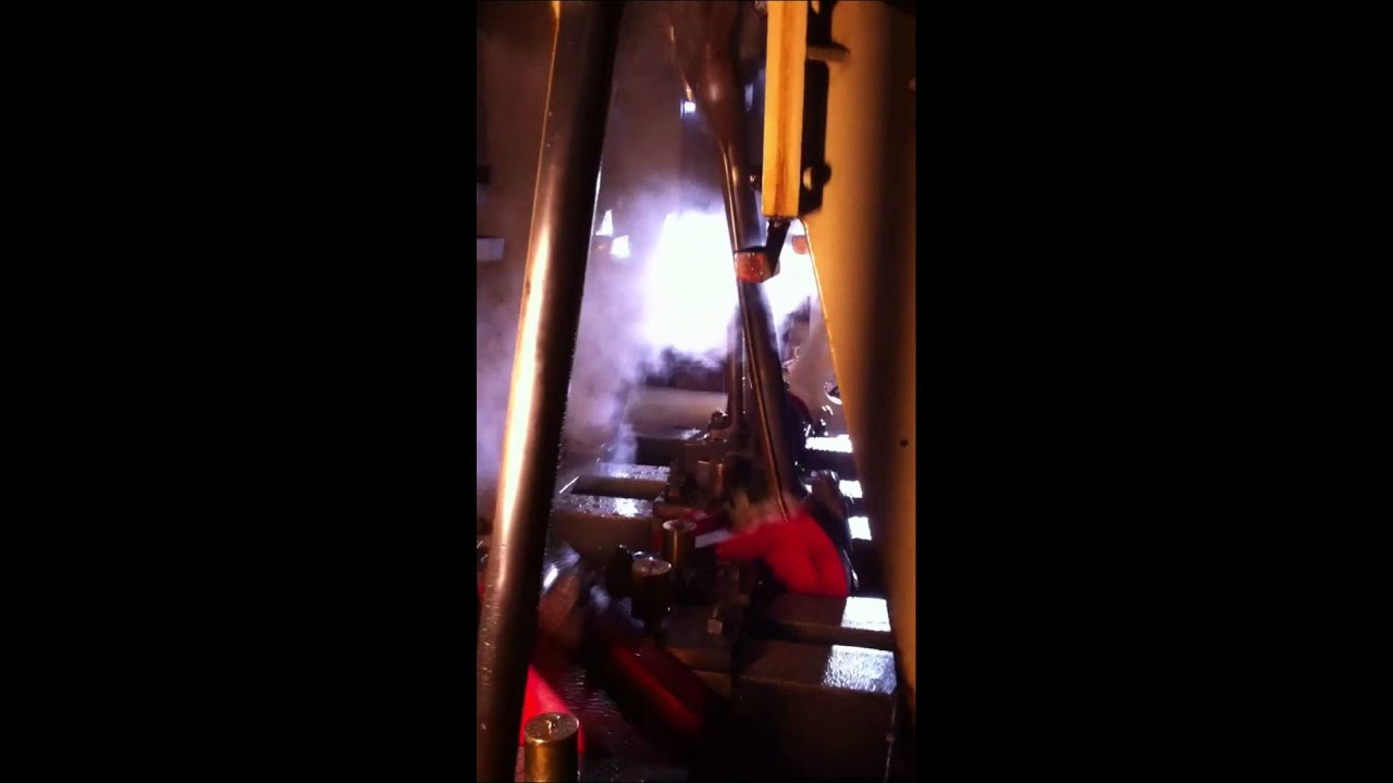 Triple expansion ships engine