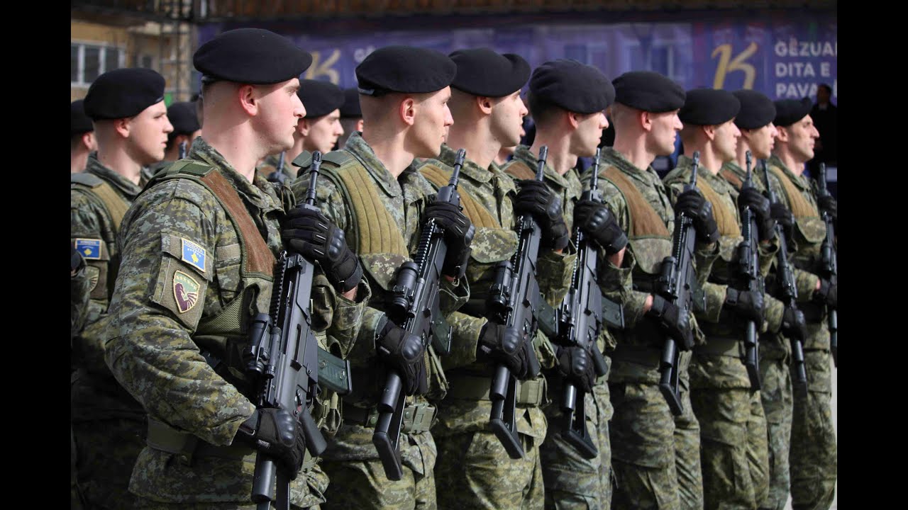 Parakalimi i Trupave të Forcës të Sigurisë së Kosovës dhe Policisë së Kosovës