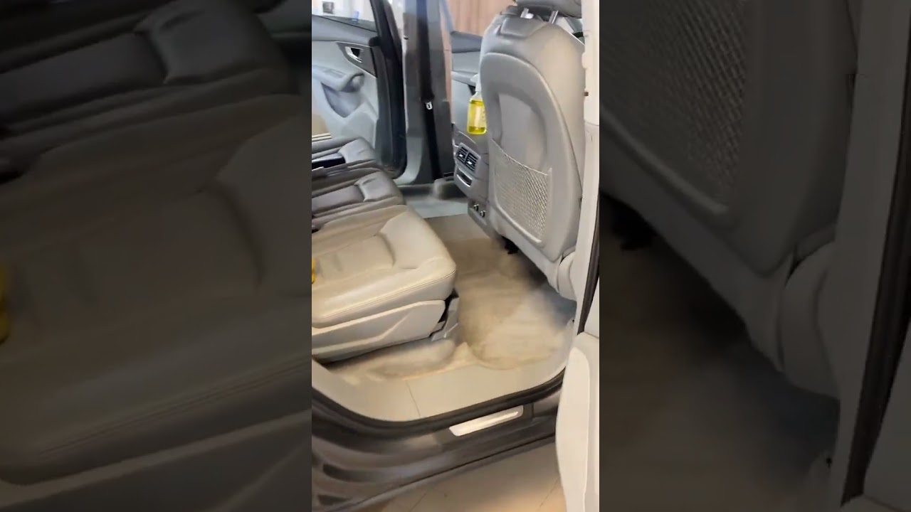 Детейлинг химчистка всего салона для Audi Q7