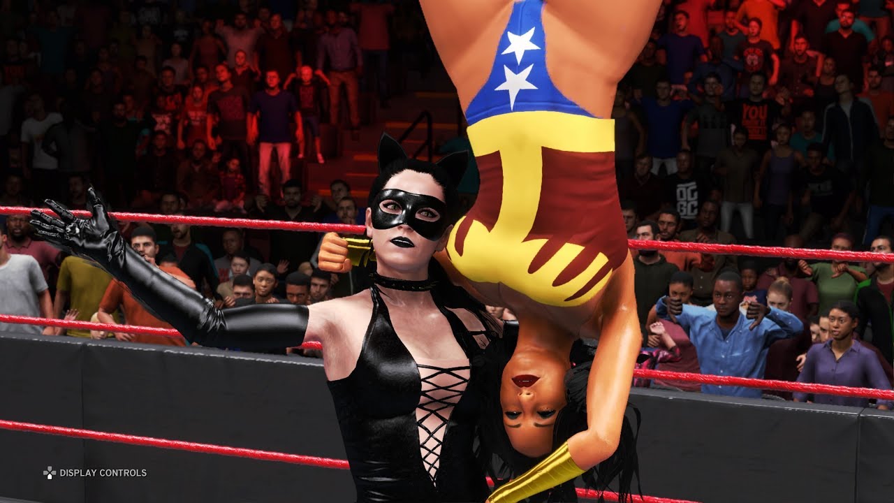 WWE 2K20 - Wonder Woman vs. Catwoman - Digital Comics, Marvel Legends, Epic Battle 💯
