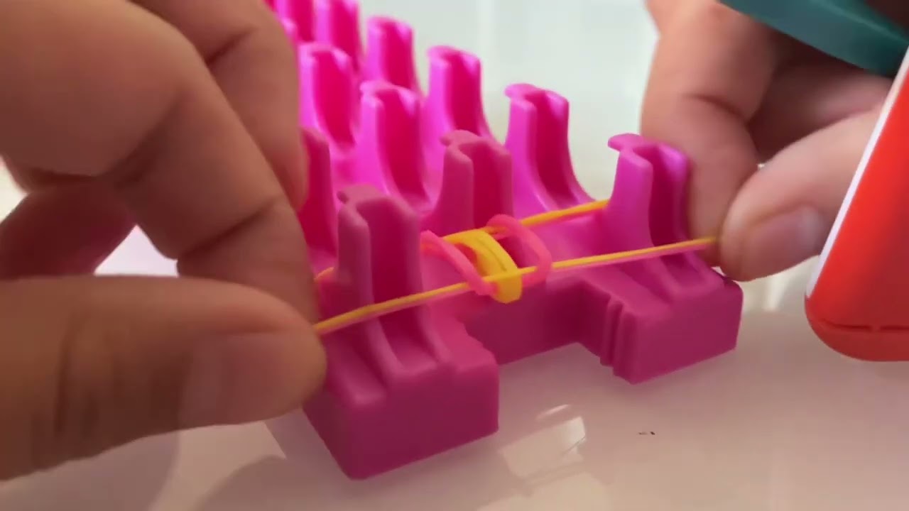 Cra-z-loom bracelet tutorial 