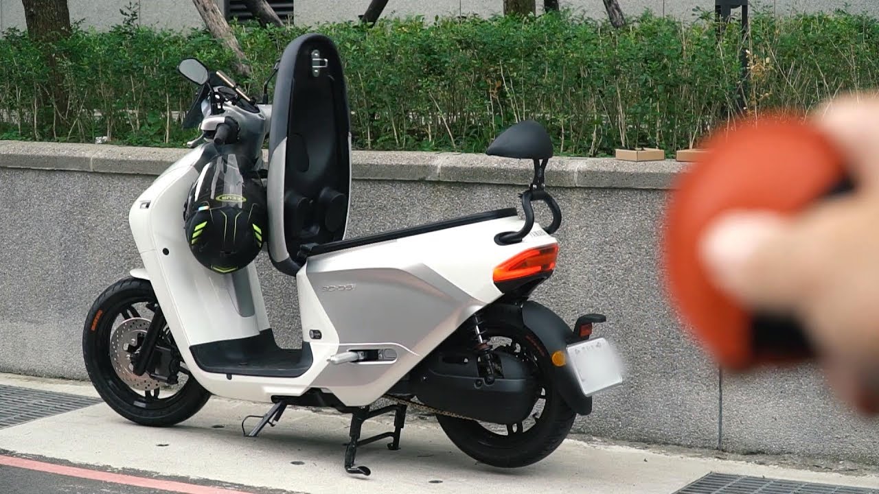 山葉 Yamaha EC-05 坐墊座椅Gozilla自動彈起彈簧 安裝教學 10mm套筒板手 尖嘴鉗 Gogoro 2 3 4 改裝 尾速