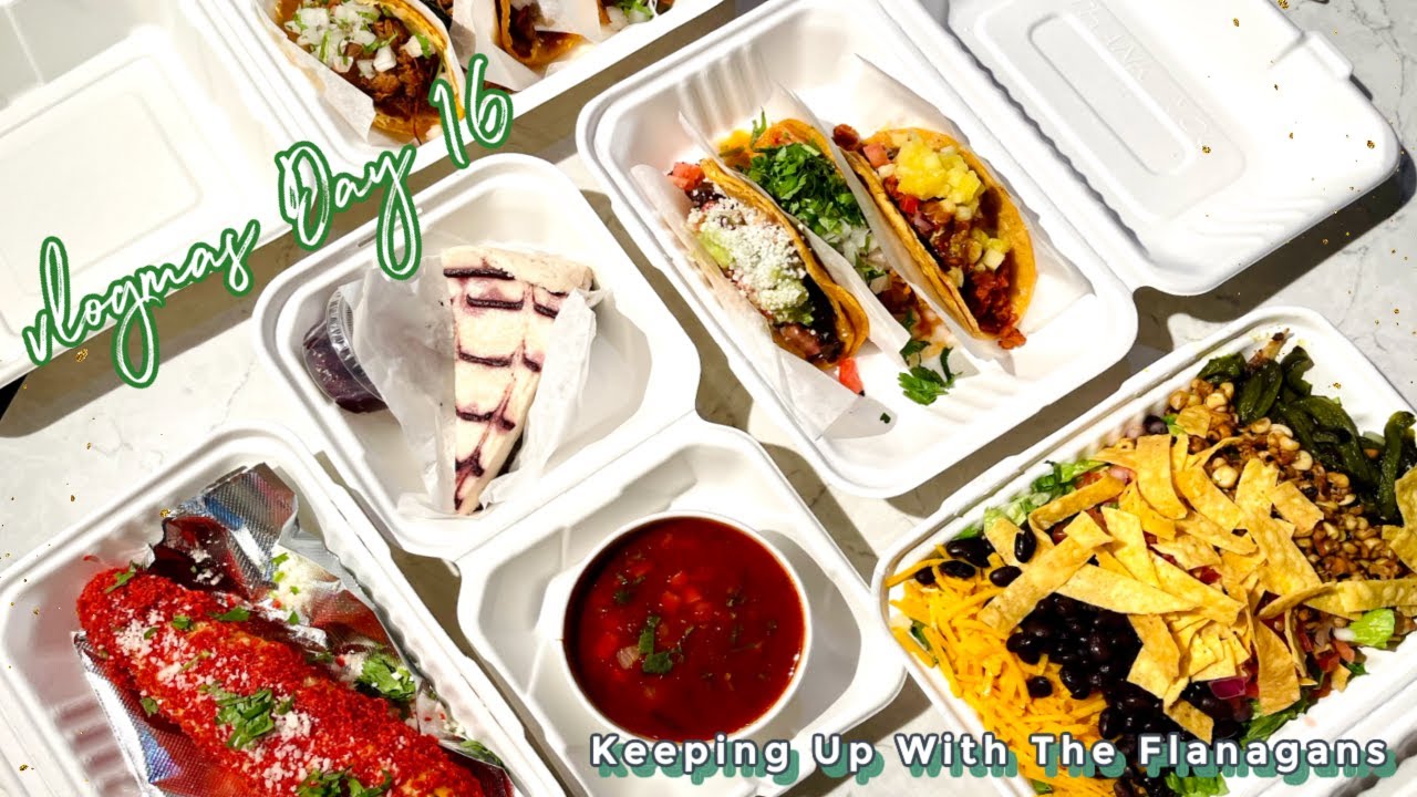 Eat With Us! TACOTARIAN! ALL Vegan & Delicious! | Vlogmas Day 16