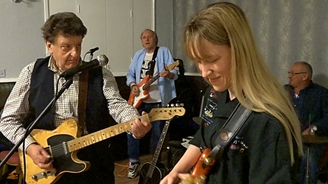 Zoe McCulloch & Canada Live...27th April 2017