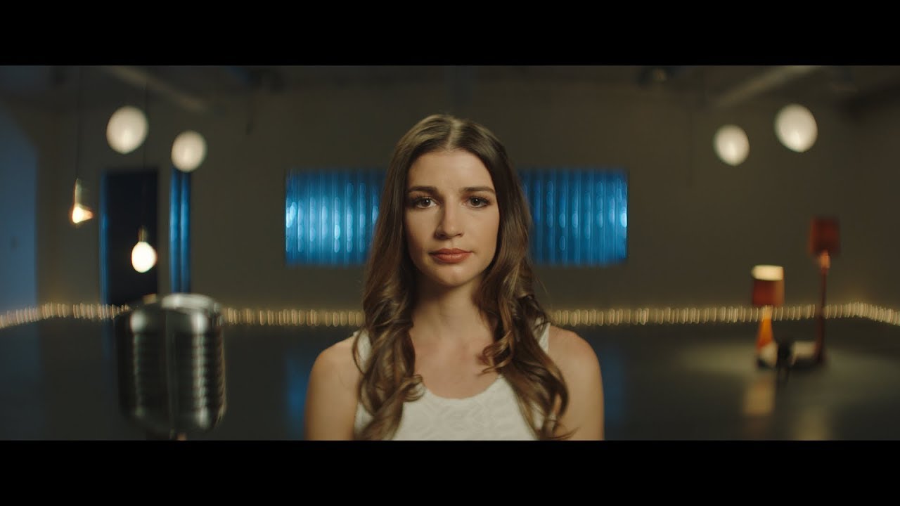 Todd AO High Speed Anamorphic 35mm T1.4 at T2.0