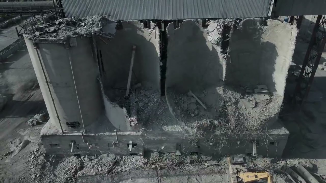 MB-PT1650 Demolition Pulverizer on CAT 345C | First in Ukraine