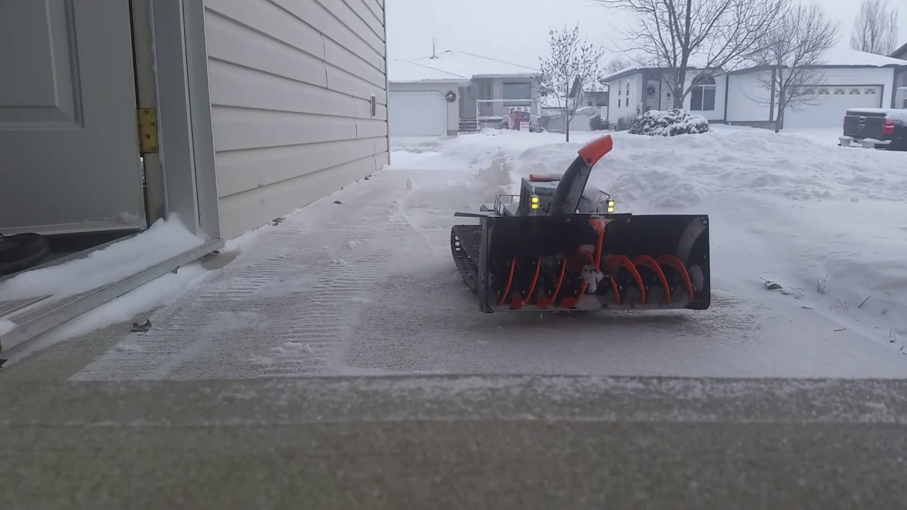 3D Printed snowblower with New Augers