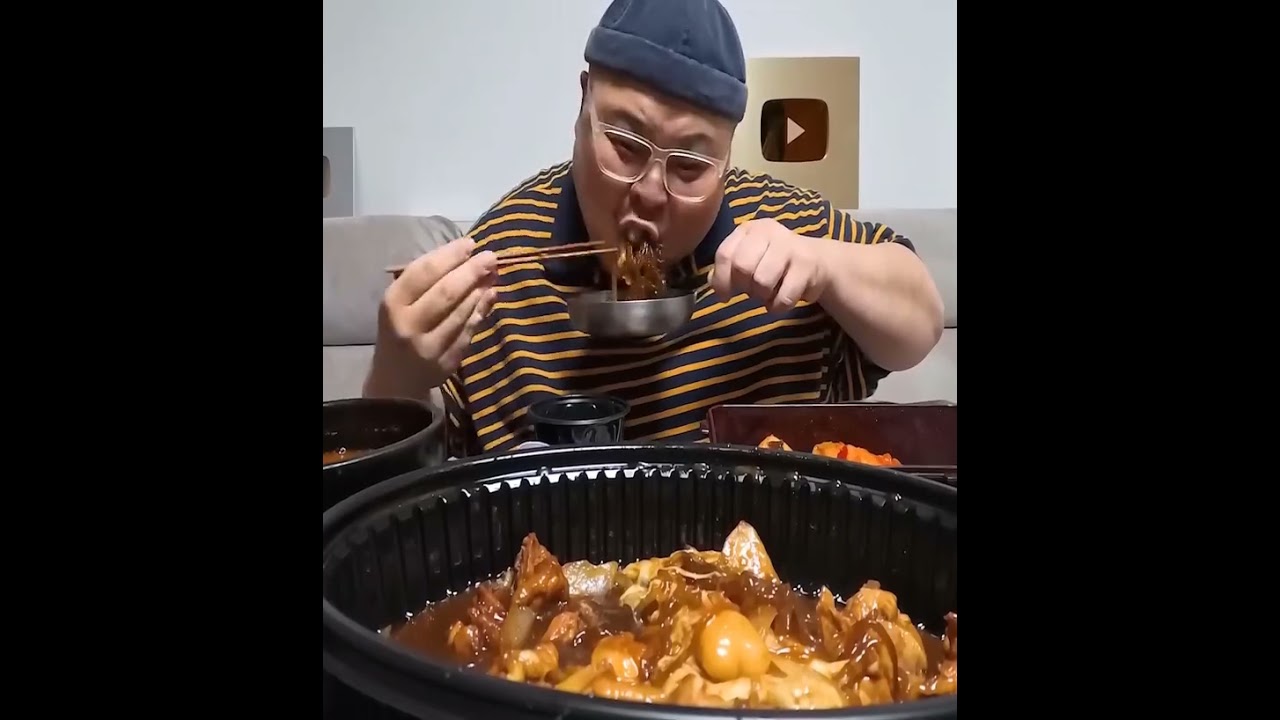 Love 💓 food chiken kosha #food #foodsharing #mukbang #eatingshow #mukbanginternational #koreanfood 
