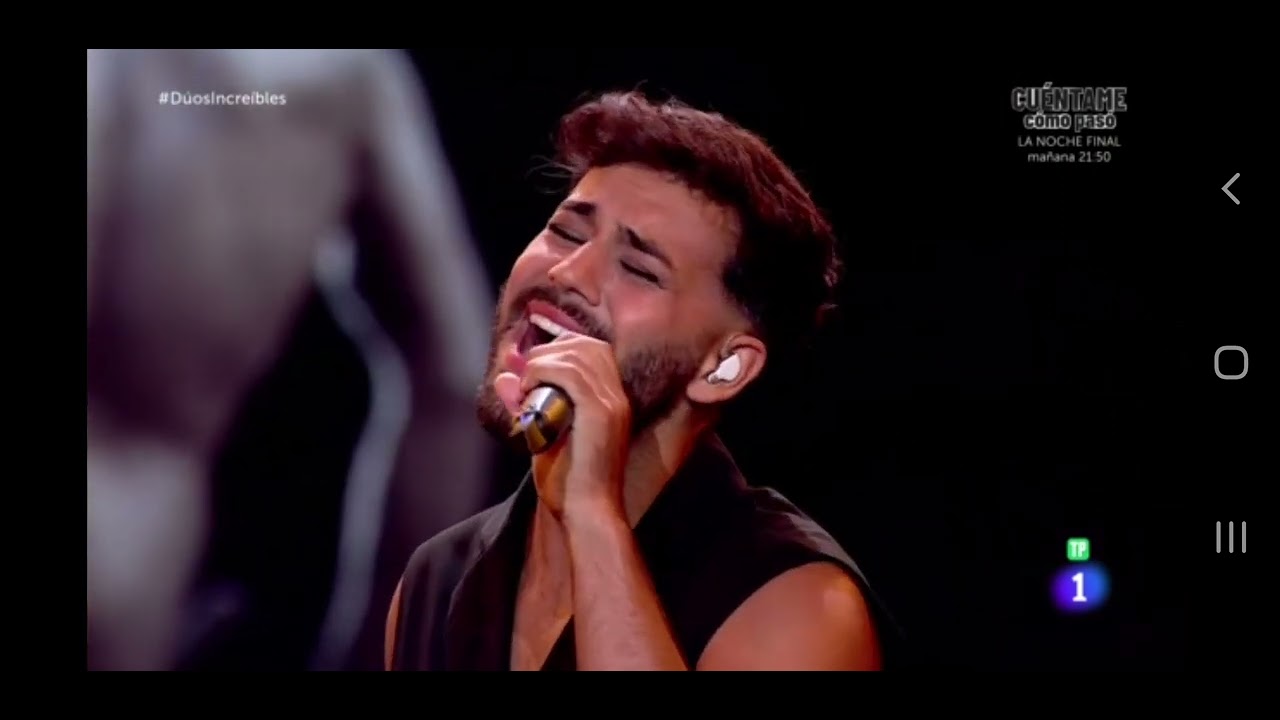 Agoney y Ana Belén. 