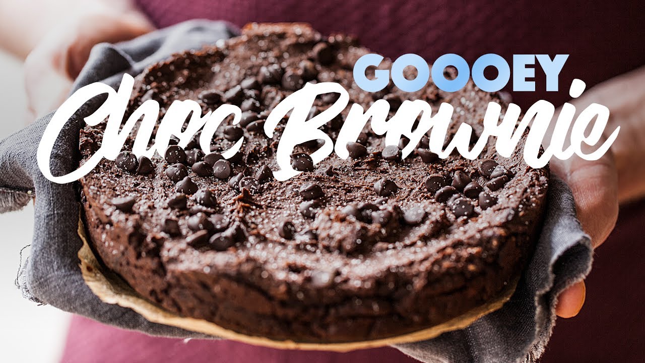 How To Make A Gooey Vegan Chocolate Brownie Recipe. #spon