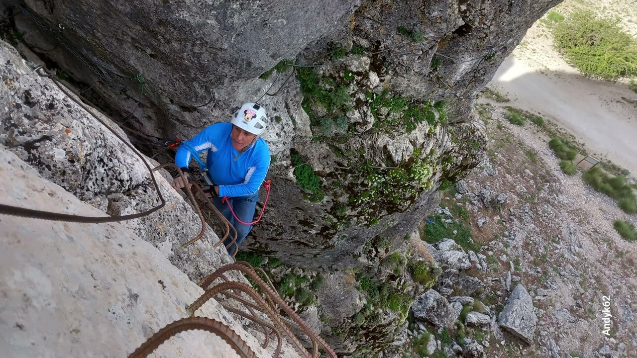 Vía ferrata Cueva Horá