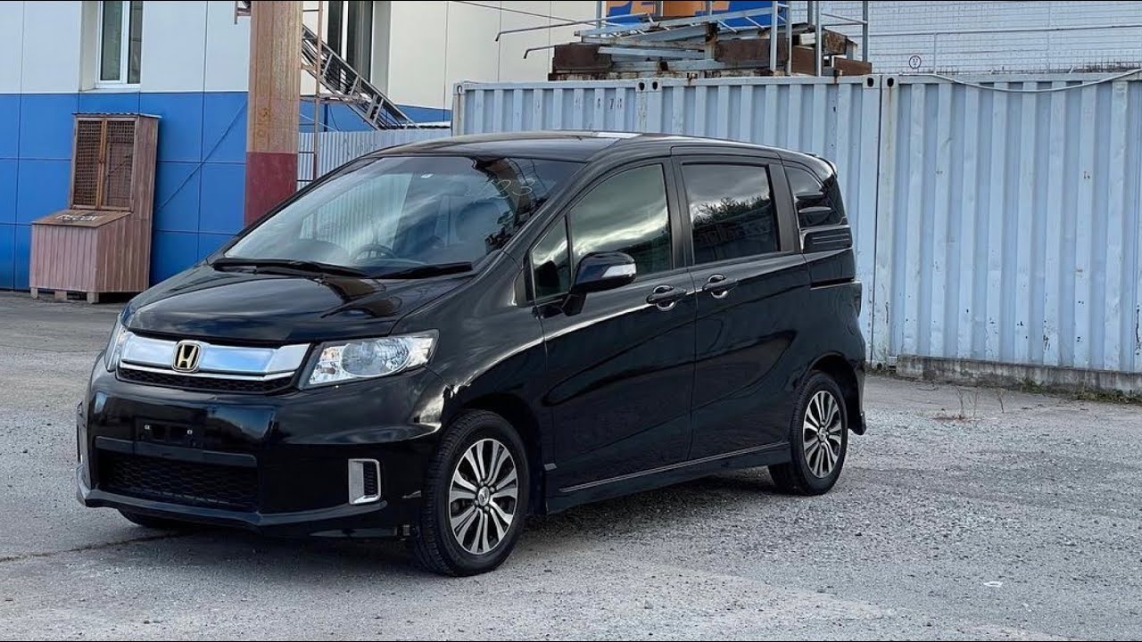 Размер багажника Honda Freed Spike 2014 Обзор
