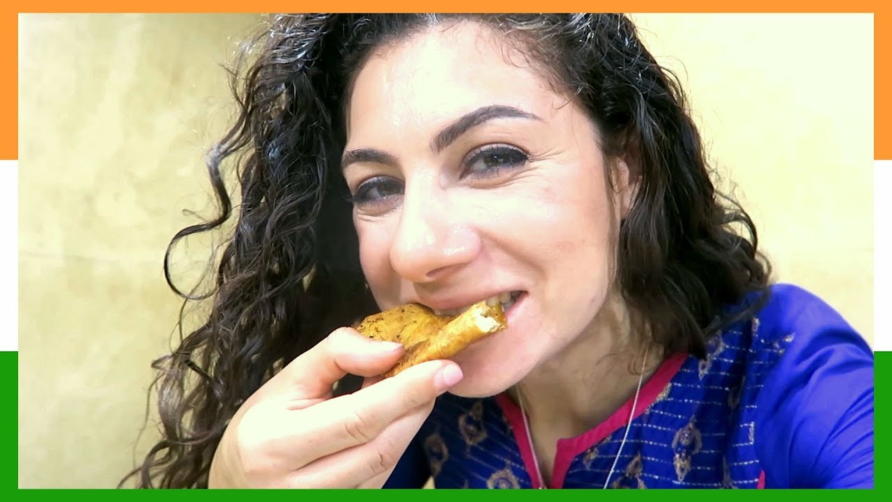 TOP 10 EXOTIC DELICIOUS INDIAN STREET FOOD YOU MUST EAT  | TRAVEL VLOG IV