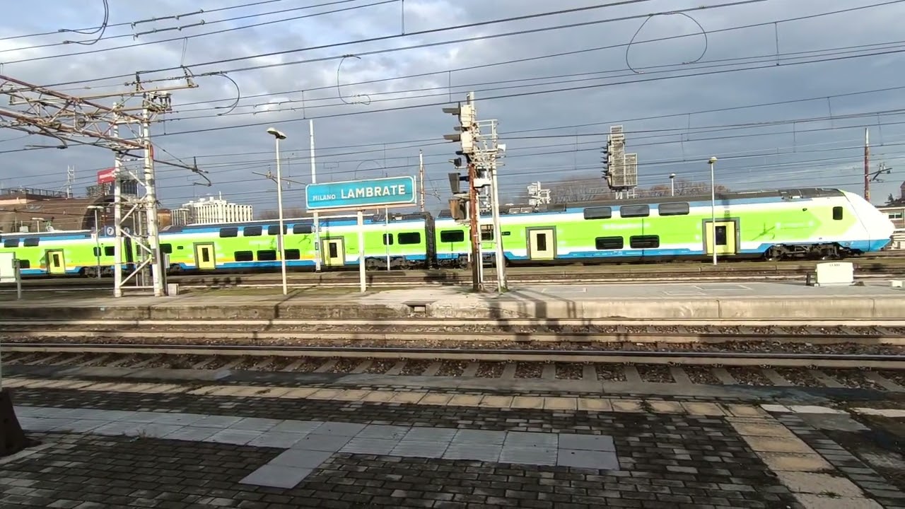 Un po' di traffico da questa stazione da ventesimo mondo 🤮👎.