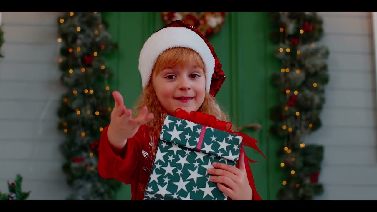 $V - CHRISTMAS 4 YOU (OFFICIAL VIDEO)