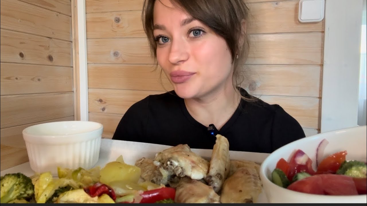 Mukbang | Мукбанг запеченные крылья и овощи. Напиши ваше мнение. Рано или поздно судьба сведет 🥰