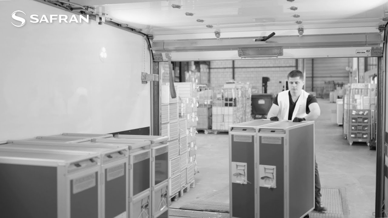 Sophy, a connectivity solution for trolleys