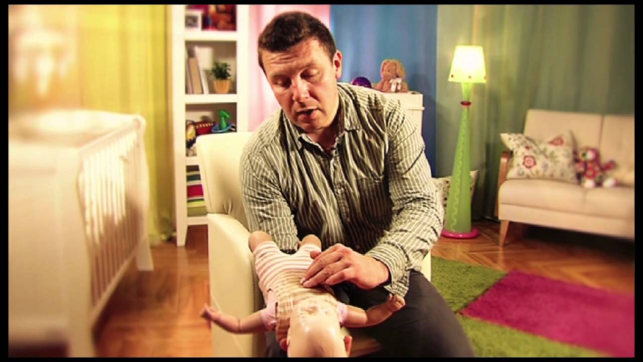 Video padoms: Kā rīkoties, ja bērns aizrijas?