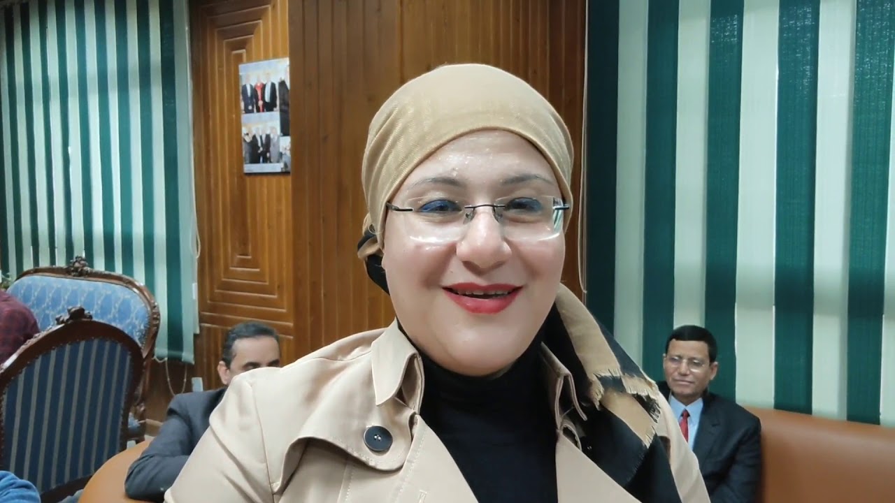 من مكتب عميد آداب المنصورة ، إحتفلنا بعيد ميلاد دكتور حمدي شاهين