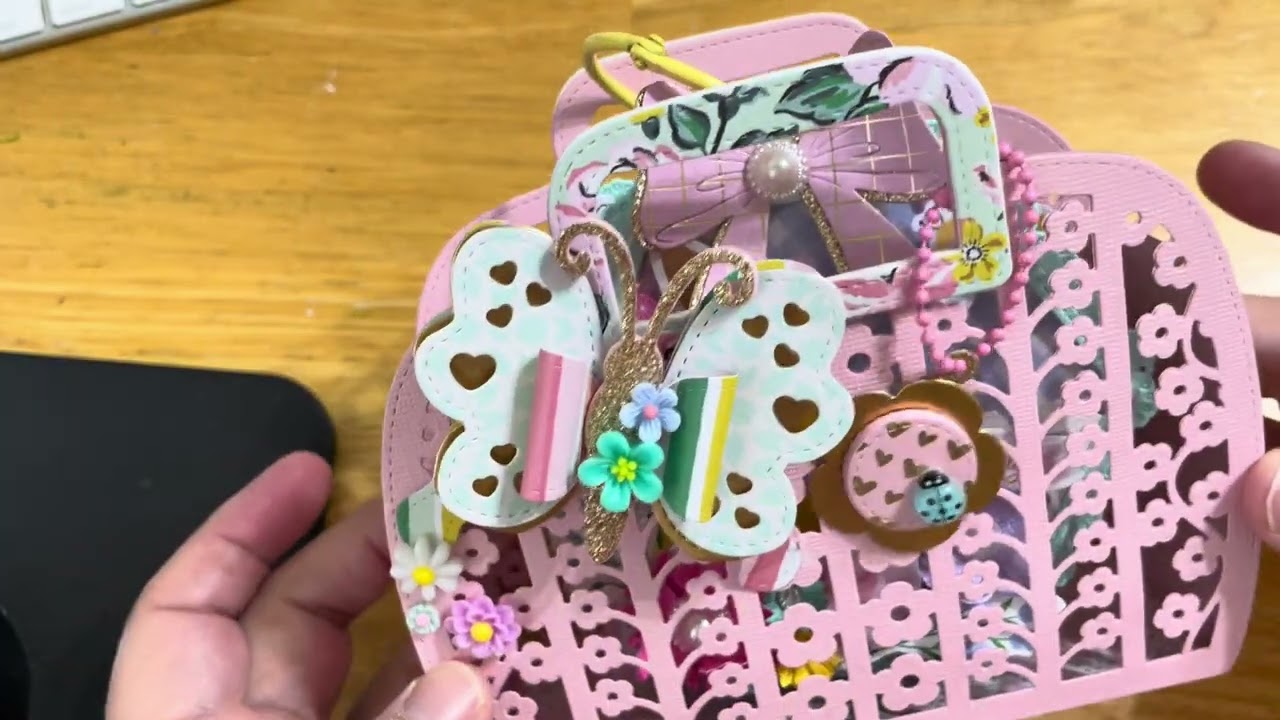 Come see what I won from @paperdreamsandthings2275  @puchysmemymonday prize giveaway.